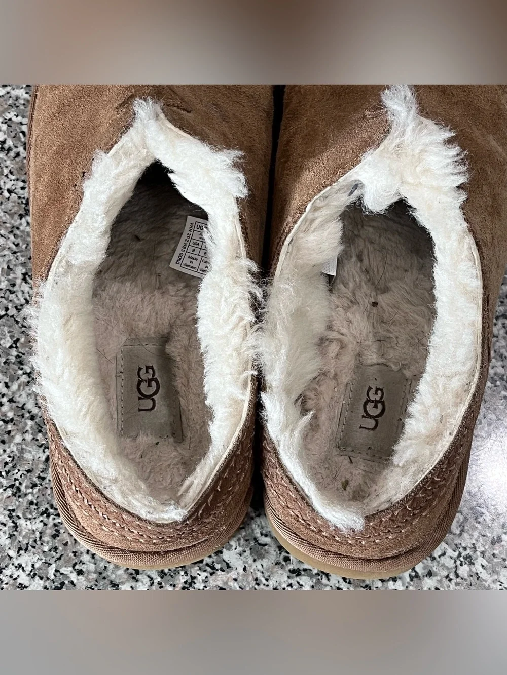 UGG Newman Suede Slippers Mens 9
